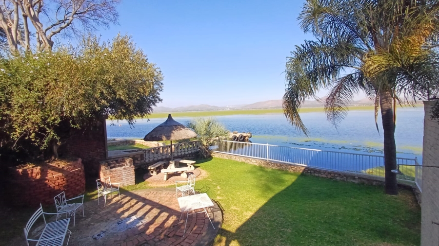 6 Bedroom Property for Sale in Kosmos North West
